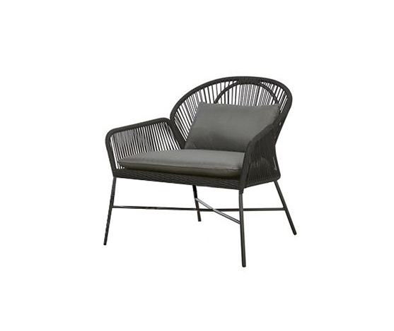 Pandura lounge chair black